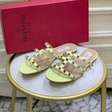 발렌티노 신상 슬리퍼 2S0S35 가죽 옐로우