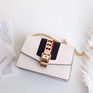 구찌 실비 미니 가죽 체인백 494646 화이트