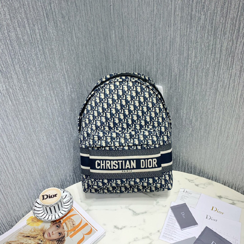 디올 신상 백팩 M9060