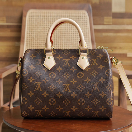 [VVIP] 루이비통 반둘리에 스피디 25 M41113