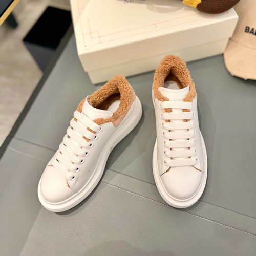 알렉산더 맥퀸  남여공용 스니커즈  586428-3