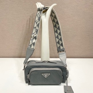 프라다 멀티 포켓 숄더백 1BH198-2