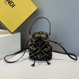 펜디 몬트레조 미니백 JF1843 그레이 양퍼