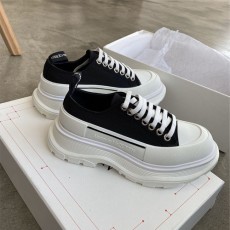 알렉산더 맥퀸 남여공용 신상 스니커즈 586412-4 블랙