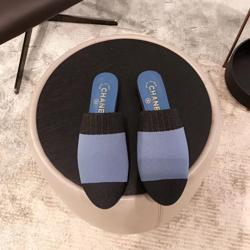 샤넬 신상 뮬 니트, 페이턴트 카프스킨 G34349 블루