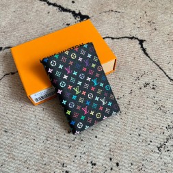 루이비통 여권지갑  M13414