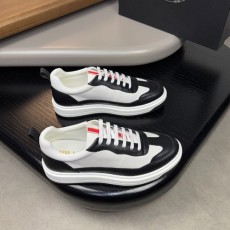 프라다  남성용 스니커즈 F0918-3