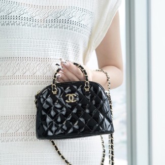  샤넬 페이던트 체인 달린 미니백 AP3354 블랙