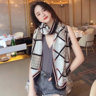 구찌 신상 스카프 G3640