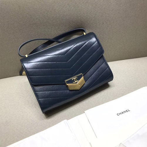 샤넬 신상 미듐 플랩백 A57491 네이비