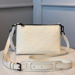 루이비통 트라이앵글 메신저 M55878 화이트