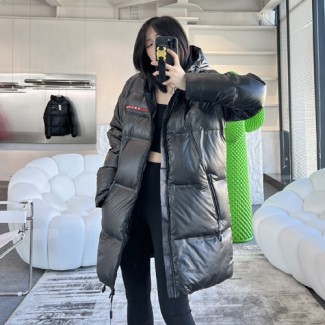 프라다 남여공용 패딩  3A464