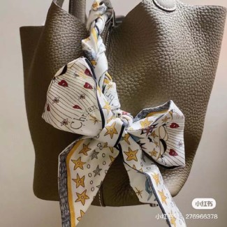 디올 신상 방도 스카프 D1081