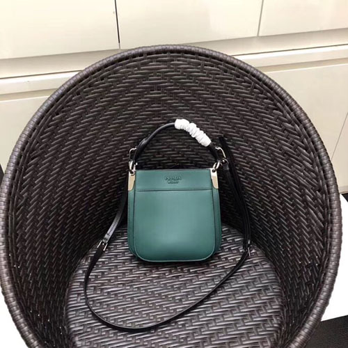 프라다 마르기트 숄더백 1BC082 그린