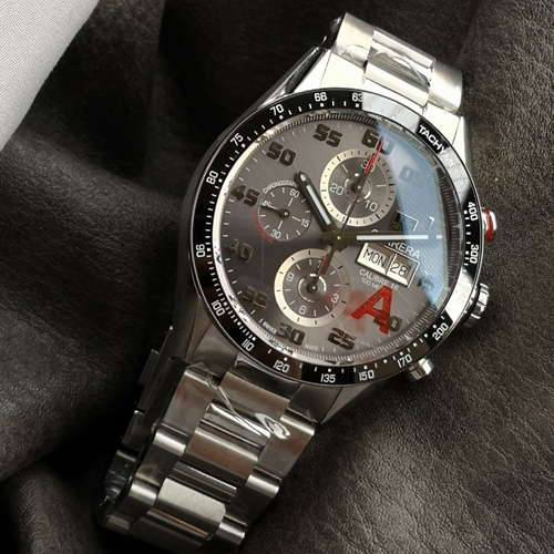 태그호이어 까레라 BA0799 43MM