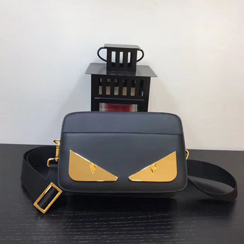 펜디 신상 크로스백 7VA360 블랙