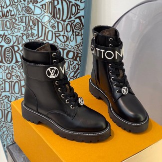 루이비통 앵글부츠 M0396 블랙