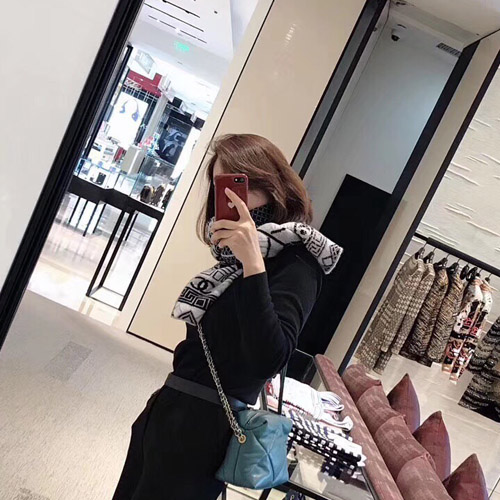 샤넬 신상 스카프 G3601
