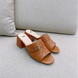 펜디 신상 슬리퍼 FD46081-2