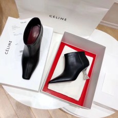 셀린느 신상 부츠힐 323546 블랙