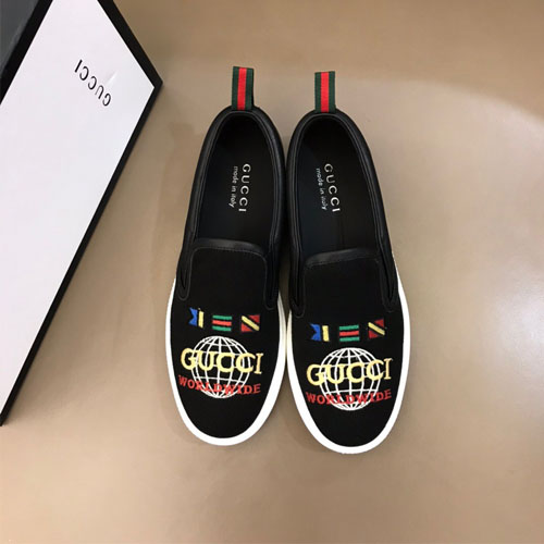 구찌 남성용 신상 스니커즈 620296 블랙