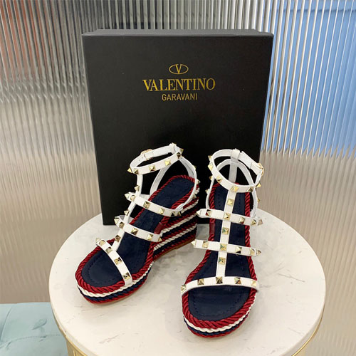 발렌티노 신상 펌프스 2S0S25