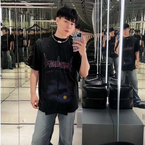 발렌시아가 남여공용 반팔  528806