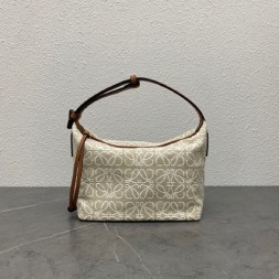 로에베 큐비 스몰 숄더백 11062