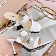 미우미우 신상 샌들 57215 화이트