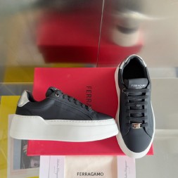 페레가모 여성용 스니커즈 F38149-4