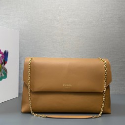 프라다 플랩 빅 숄더백 1BD368 카멜