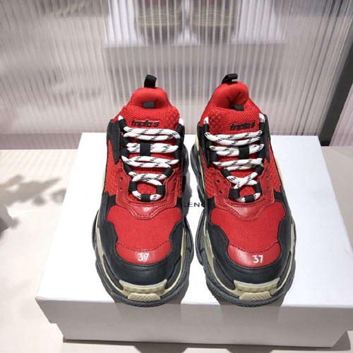 발렌시아가 남여공용 신상 트리플S 483513-20