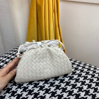 보테가 미니 파우치 585852 화이트