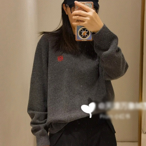 로에베 여성용 니트 LE039