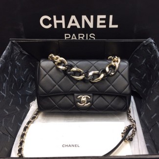 샤넬 신상 플랩백 AS4166 램스킨 블랙