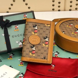 구찌 디즈니 여권지갑 602538