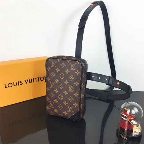 루이비통 게로니모스 벨트백 힙색 M44428