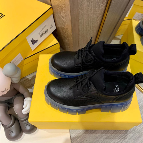 펜디 여성용 로퍼 FD46207-1