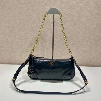 프라다 리에디션 2002 가죽 숄더백 1BC221