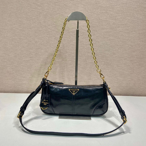 프라다 리에디션 2002 가죽 숄더백 1BC221