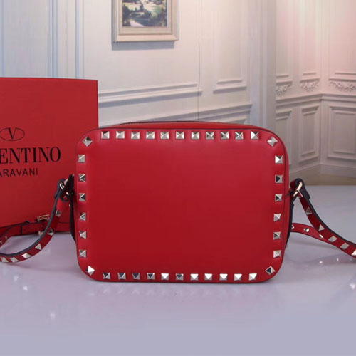 발렌티노 스몰 사이즈 락스터드 크로스 바디 백 RW2B0809 레드 금장
