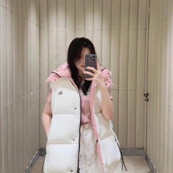 몽클레어 여성용 패딩조끼  MC3536