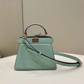 펜디 피카부 I See U 쁘띠 8BN335-4