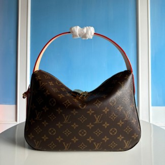 루이비통 슬라우치 PM 백 M11952