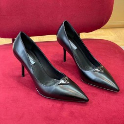 프라다 여성용 펌프스 F0867