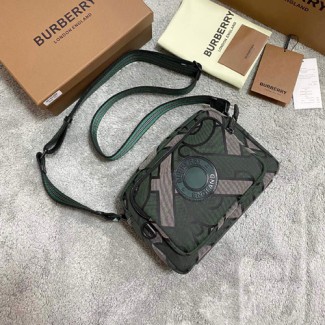 버버리 남여공용  크로스백 80441776