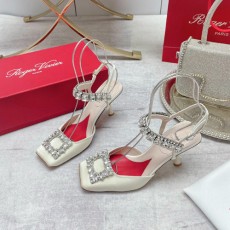 로저비비에 신상 펌프스 RV5521-2