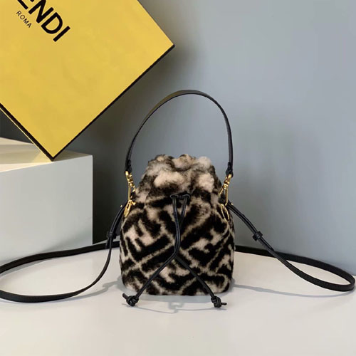 펜디 몬트레조 미니백 JF1843 핑크 양퍼