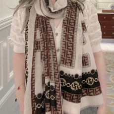 펜디 신상 스카프 FD70238