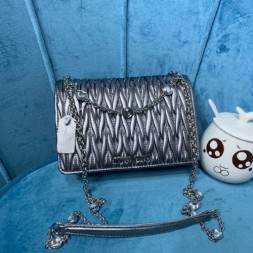 미우미우 마테라쎄 나파 가죽 미니 백 5BP065 실버